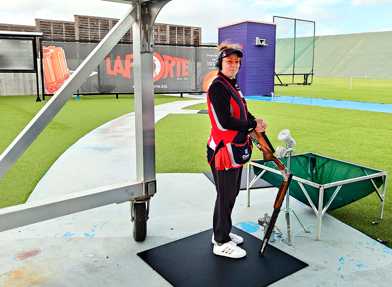 Concentración equipo FFT en el Centro de Tiro Châteauroux