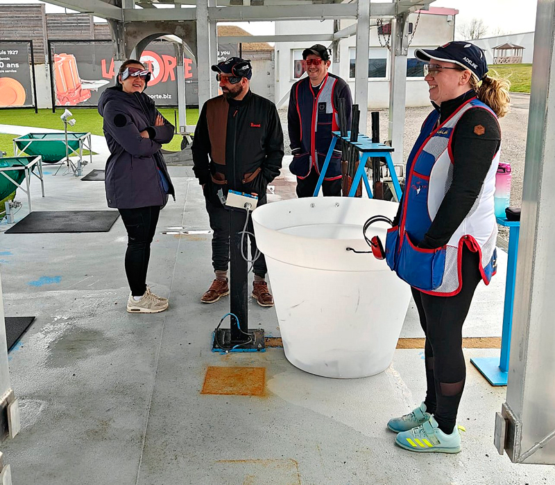 Concentración equipo FFT en el Centro de Tiro Châteauroux